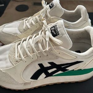 Onitsuka Tiger Cream & Green Retro Runner Heel Sneakers